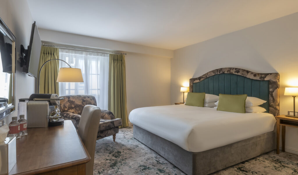 rooms-doube-bedroom-112-house-hotel-galway-source-DC