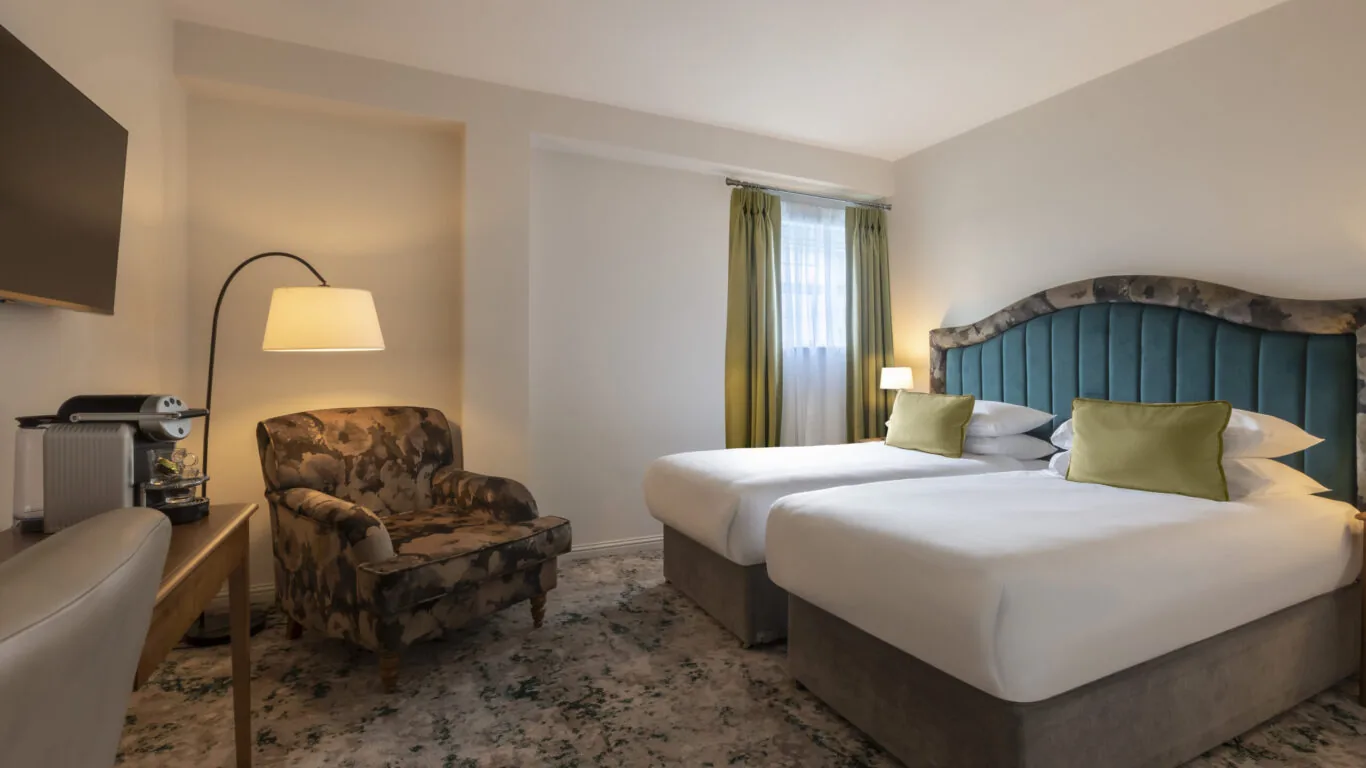 rooms-twin-bedroom-202-house-hotel-galway-source-DC